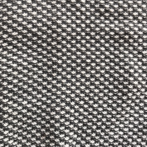 Sweater - Picture 3 of 4